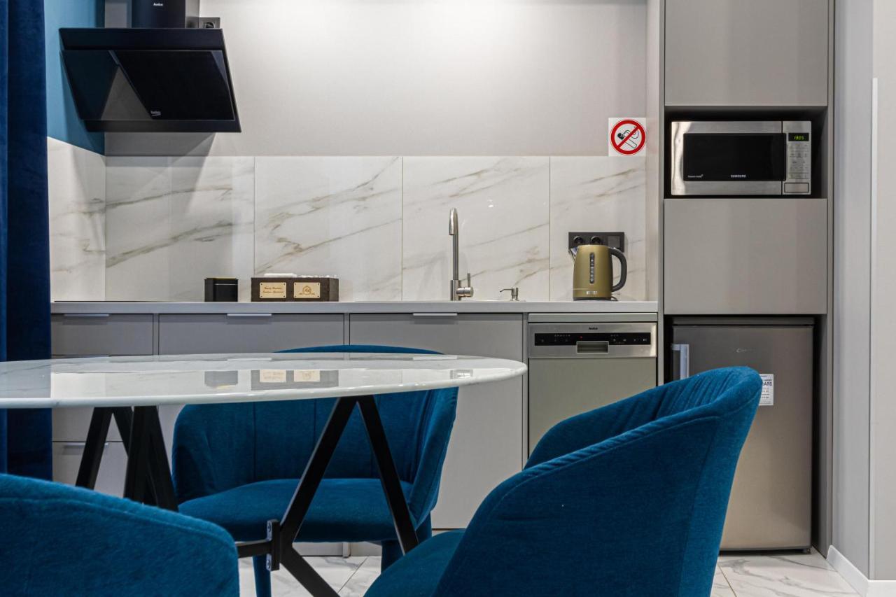 Family Residence Boutique Apartments Λβιβ Εξωτερικό φωτογραφία