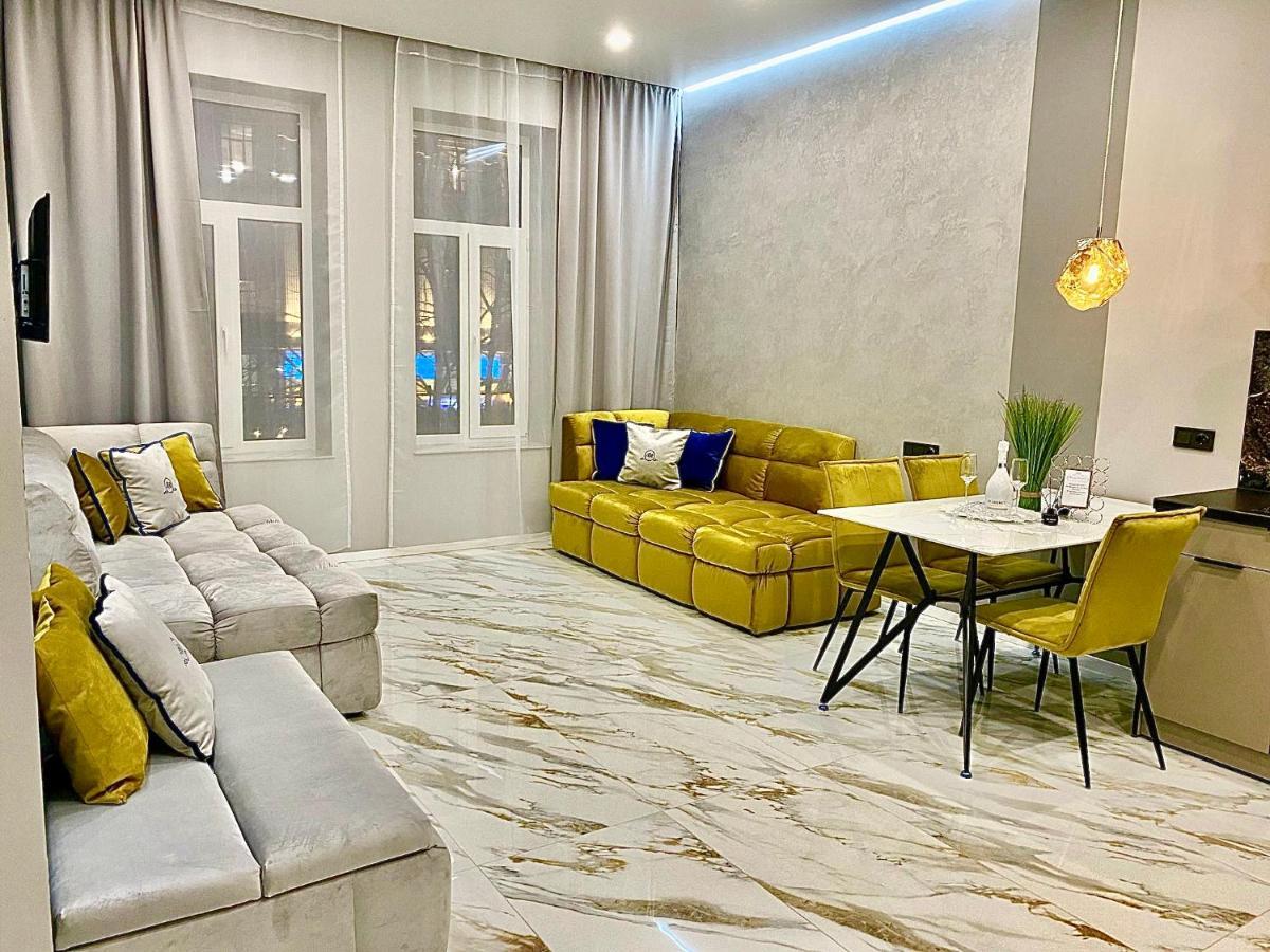 Family Residence Boutique Apartments Λβιβ Εξωτερικό φωτογραφία