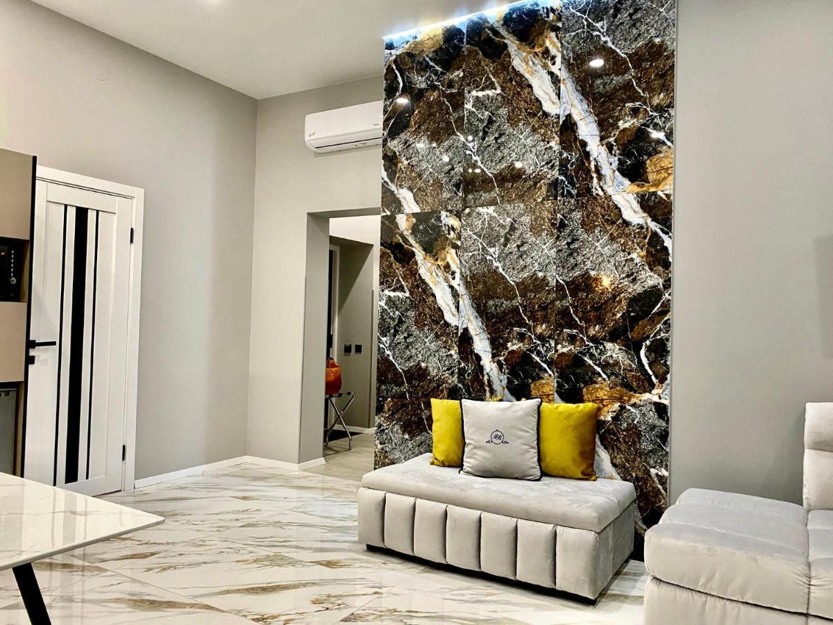 Family Residence Boutique Apartments Λβιβ Εξωτερικό φωτογραφία