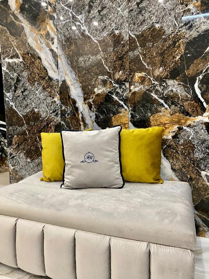 Family Residence Boutique Apartments Λβιβ Εξωτερικό φωτογραφία