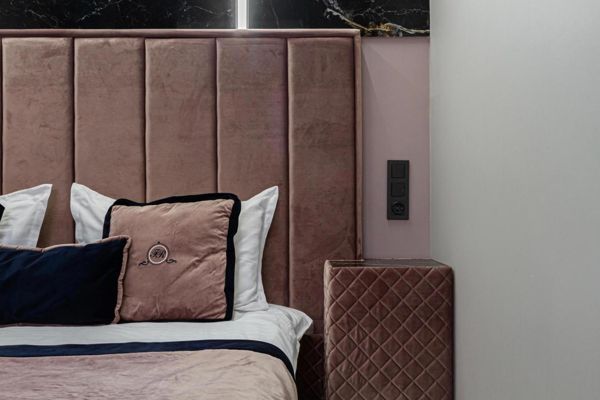 Family Residence Boutique Apartments Λβιβ Εξωτερικό φωτογραφία