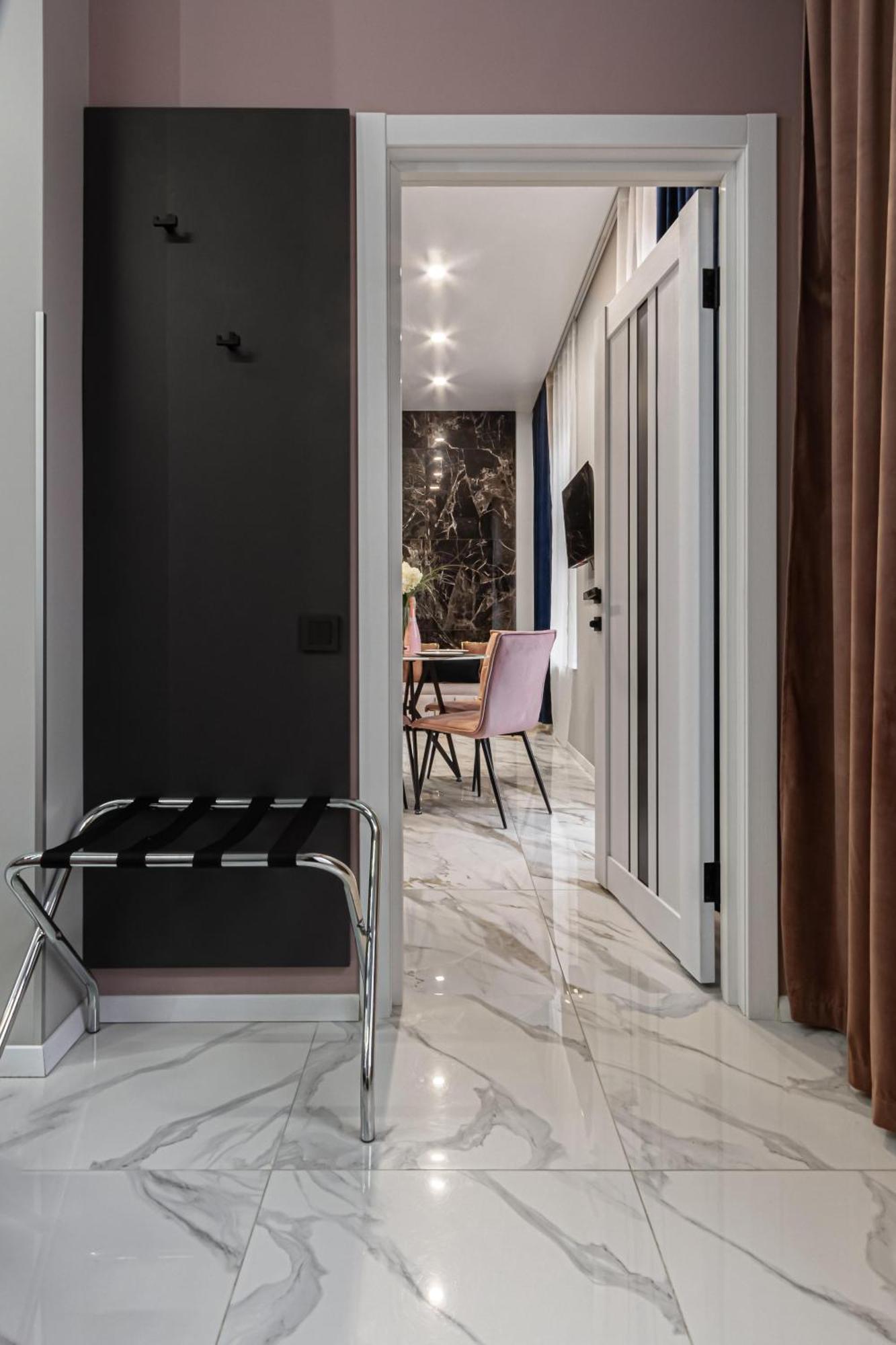 Family Residence Boutique Apartments Λβιβ Εξωτερικό φωτογραφία